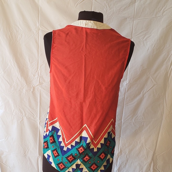 Top - Picture 3 of 8